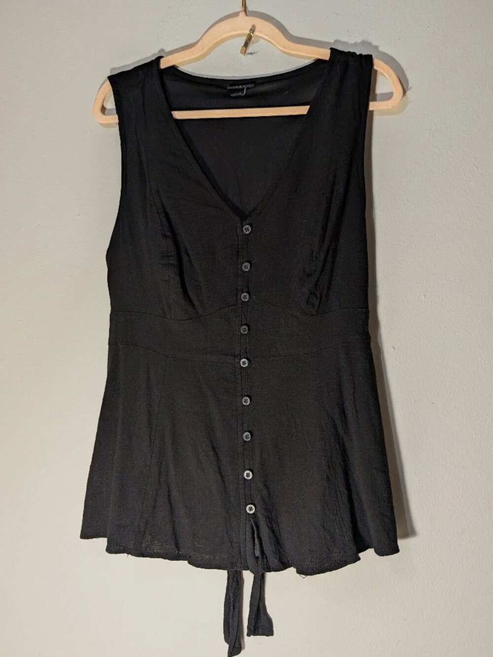 Torrid Rayon Slub Button Up With Waist Detail Tank True Black Size 1
